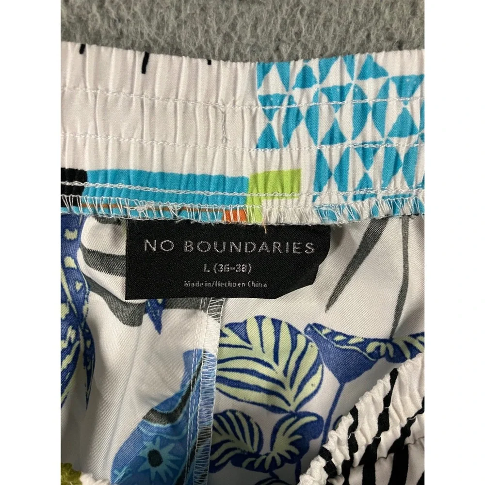 Men Swim Trunks Large 7